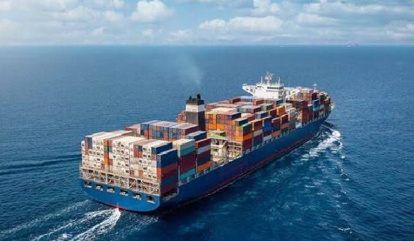 国策が追い風　「隠れ造船関連株」に再評価の波、無人運航・LNG船が成長エンジン